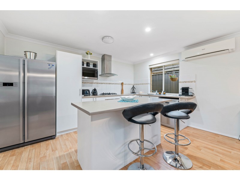 18 Paludosa Link, Banksia Grove WA 6031