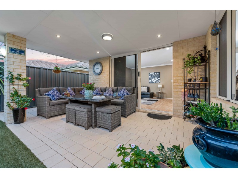 18 Paludosa Link, Banksia Grove WA 6031