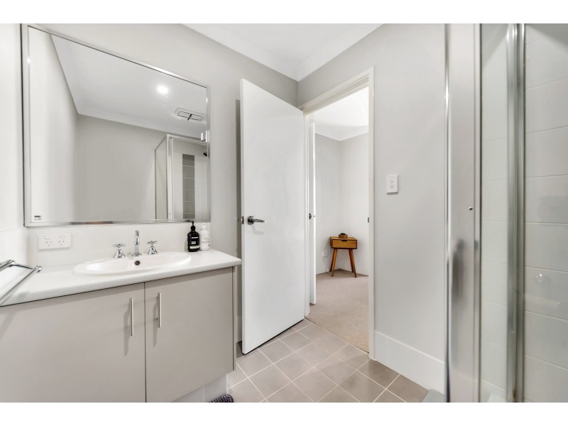 72 Kingscliff Drive, Golden Bay WA 6174