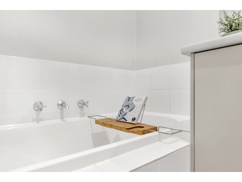 72 Kingscliff Drive, Golden Bay WA 6174