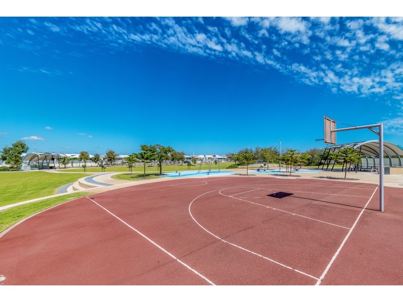 72 Kingscliff Drive, Golden Bay WA 6174