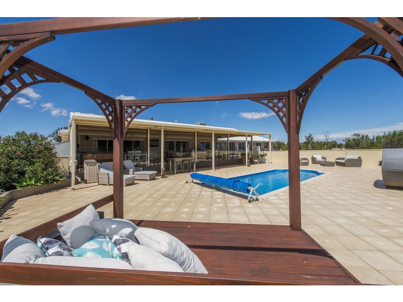 77 Dirk Hartog Drive, Nambeelup WA 6207