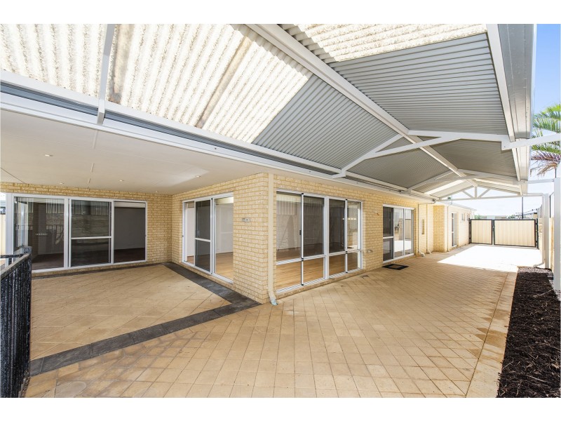 42 Liberty Drive, Clarkson WA 6030