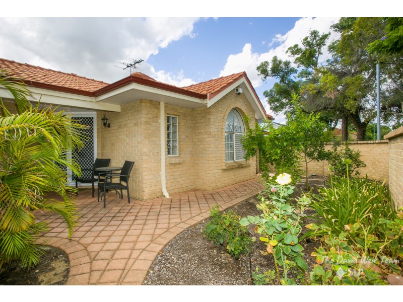 1/3 Lowther Terrace, Nollamara WA 6061