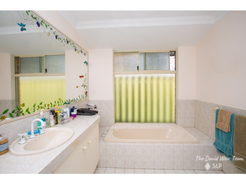 1/3 Lowther Terrace, Nollamara WA 6061