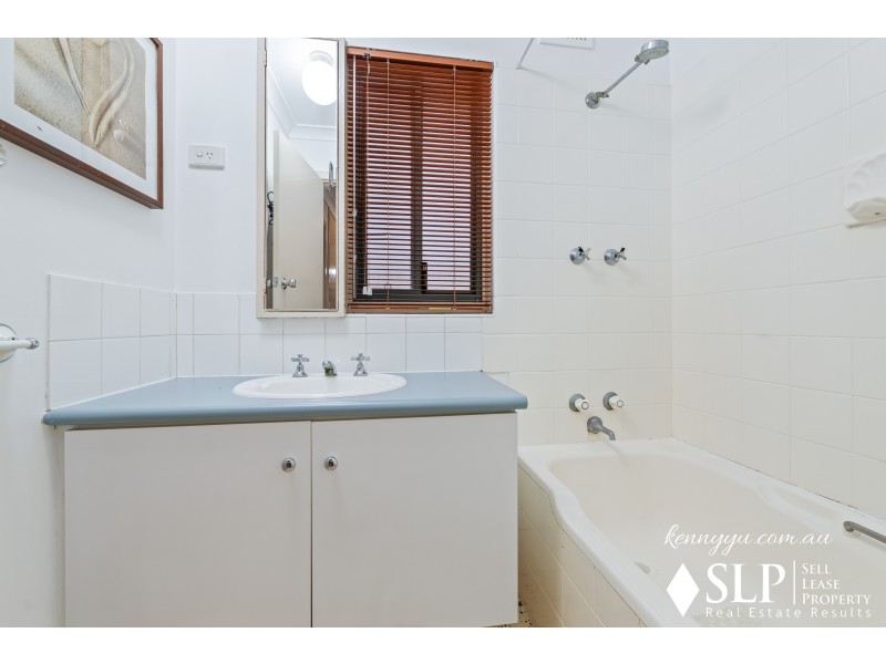 3/20 Shortland Way, Girrawheen WA 6064