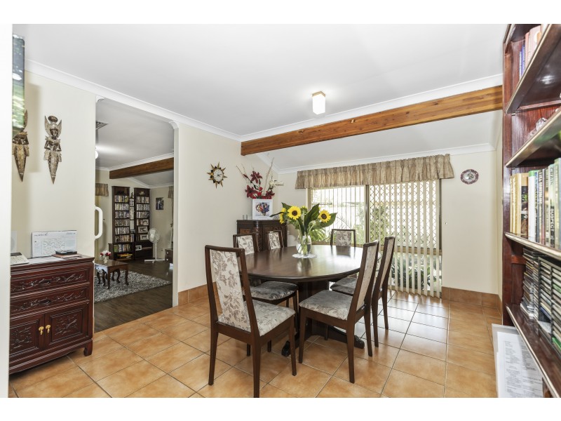 16 Pentecost Avenue, Beechboro WA 6063