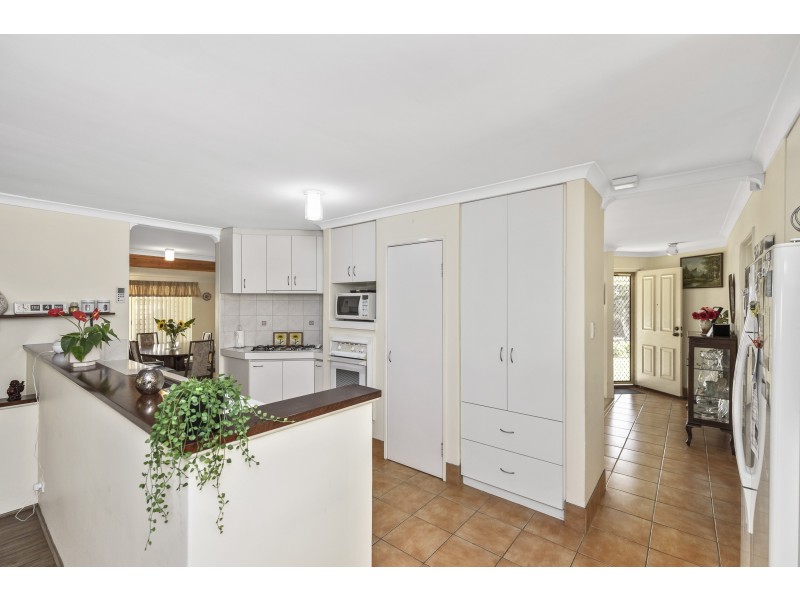 16 Pentecost Avenue, Beechboro WA 6063