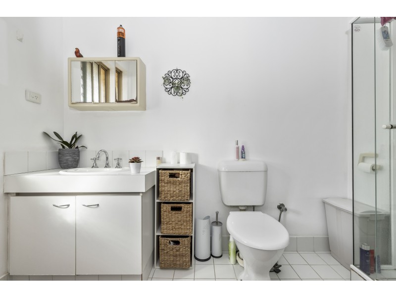 16 Pentecost Avenue, Beechboro WA 6063