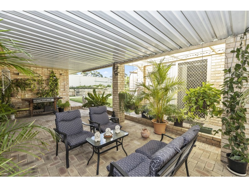 16 Pentecost Avenue, Beechboro WA 6063