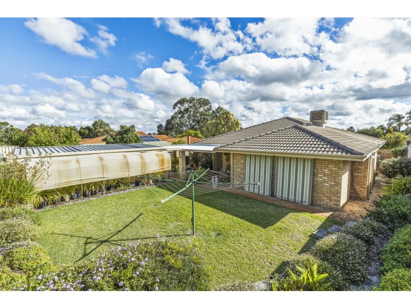 16 Pentecost Avenue, Beechboro WA 6063