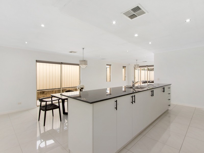 60 Centennial Avenue, Bertram WA 6167