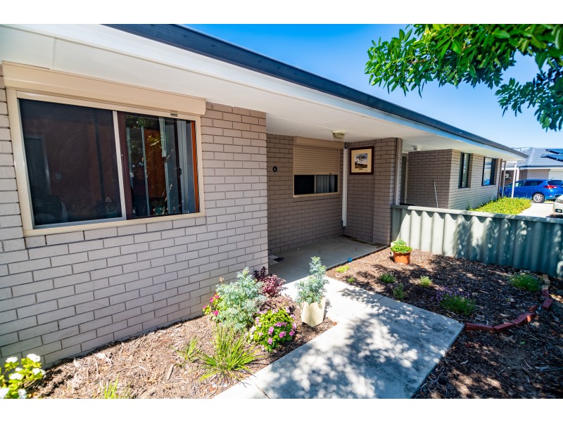 20L Roxwell Way, Girrawheen WA 6064