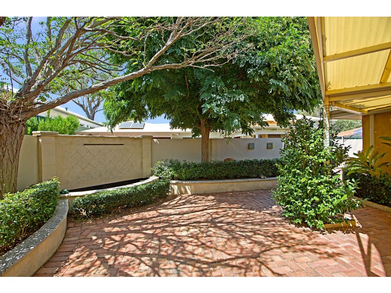28 Mitcham Street, Wembley Downs WA 6019