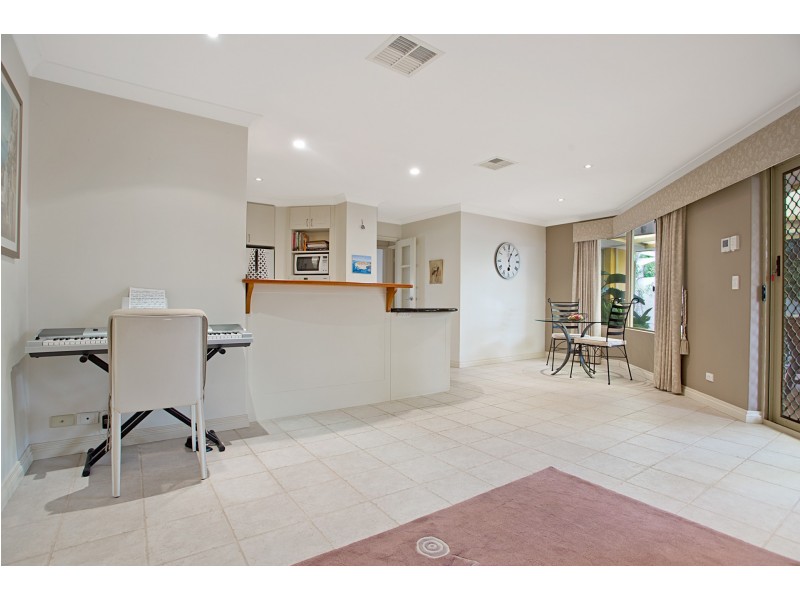 28 Mitcham Street, Wembley Downs WA 6019