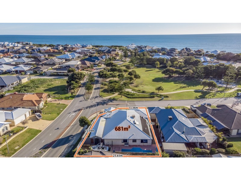 38 Montego Way, Halls Head WA 6210