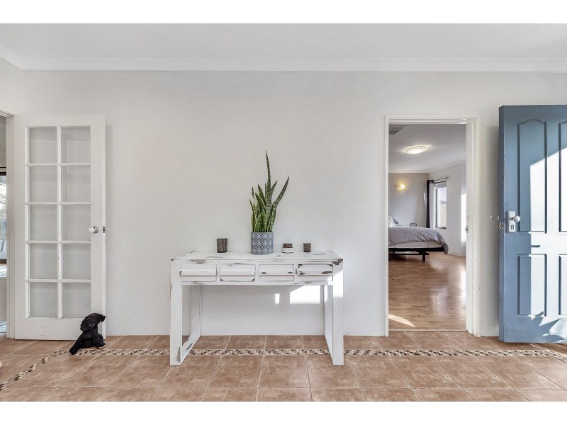 38 Montego Way, Halls Head WA 6210