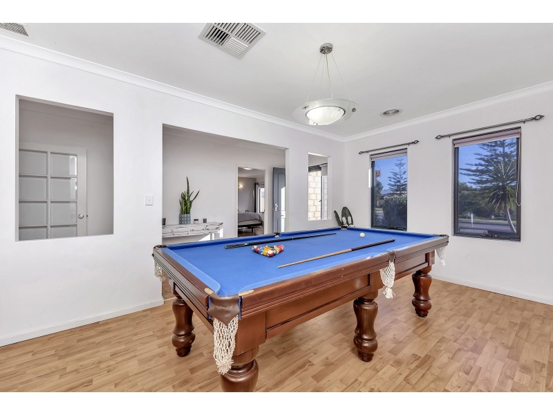 38 Montego Way, Halls Head WA 6210