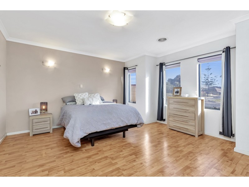 38 Montego Way, Halls Head WA 6210