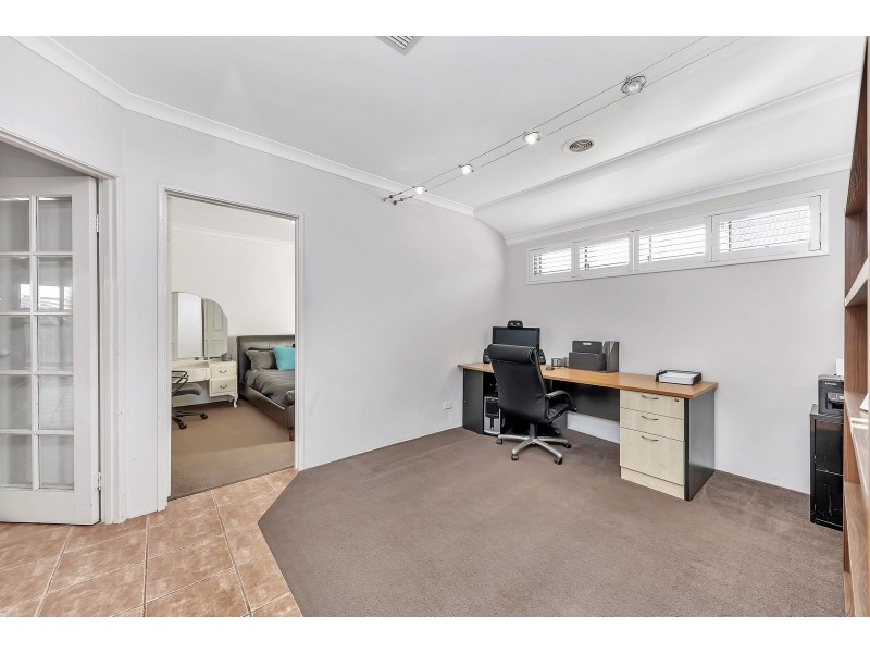 38 Montego Way, Halls Head WA 6210