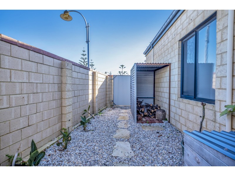 38 Montego Way, Halls Head WA 6210