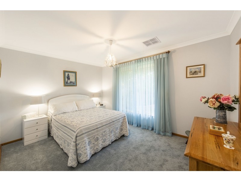 12 Gifford Rise, Meadow Springs WA 6210