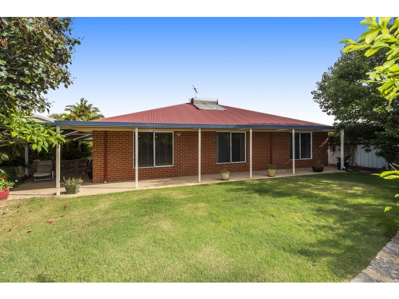 12 Gifford Rise, Meadow Springs WA 6210