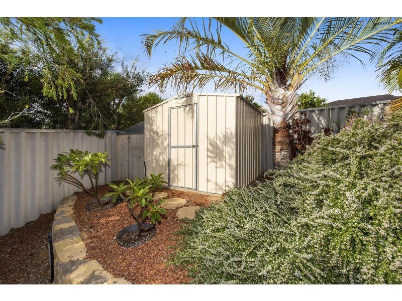 12 Gifford Rise, Meadow Springs WA 6210