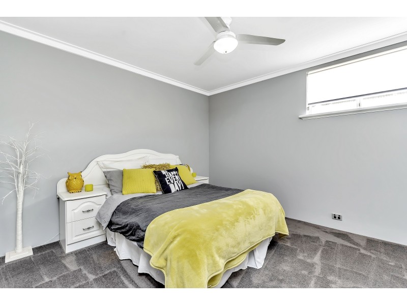 41 Leighton Road, Halls Head WA 6210