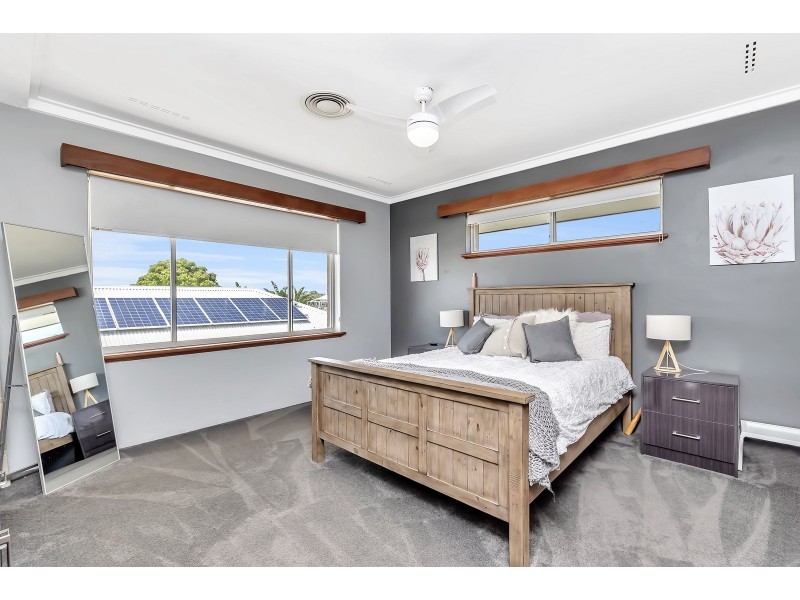 41 Leighton Road, Halls Head WA 6210