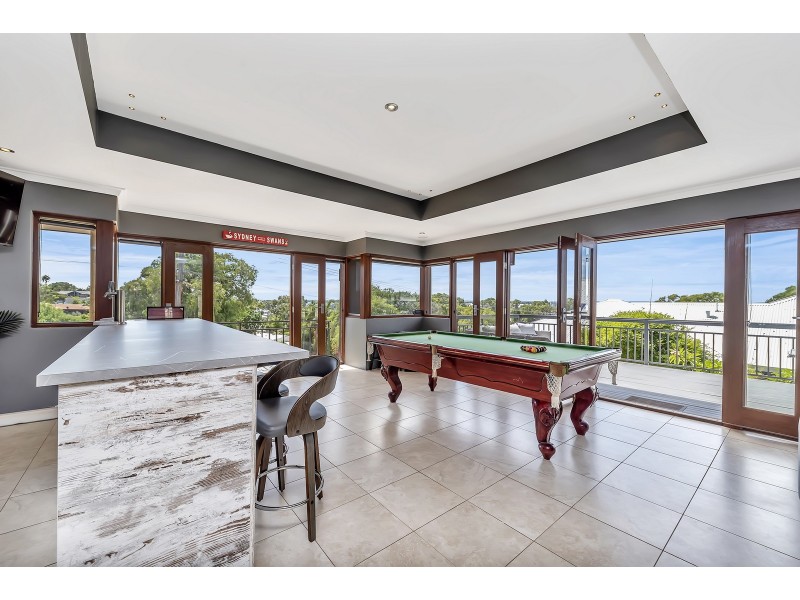 41 Leighton Road, Halls Head WA 6210