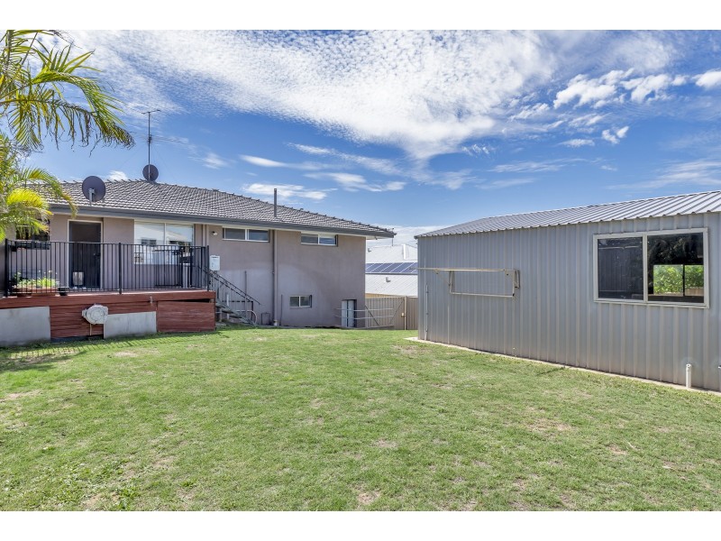 41 Leighton Road, Halls Head WA 6210