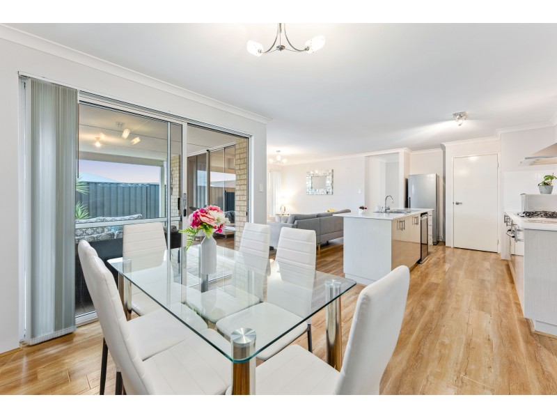 63 Echidna  Street, Banksia Grove WA 6031