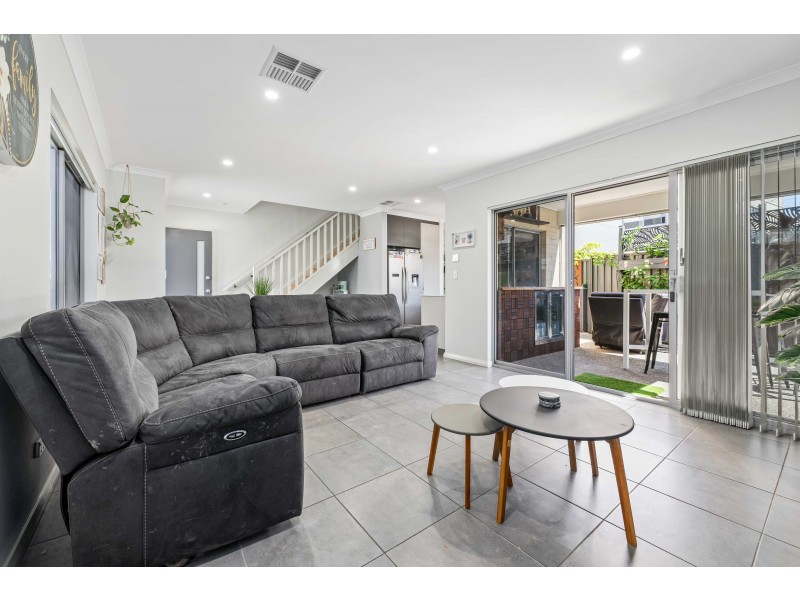 14 Rouen Street, Madeley WA 6065