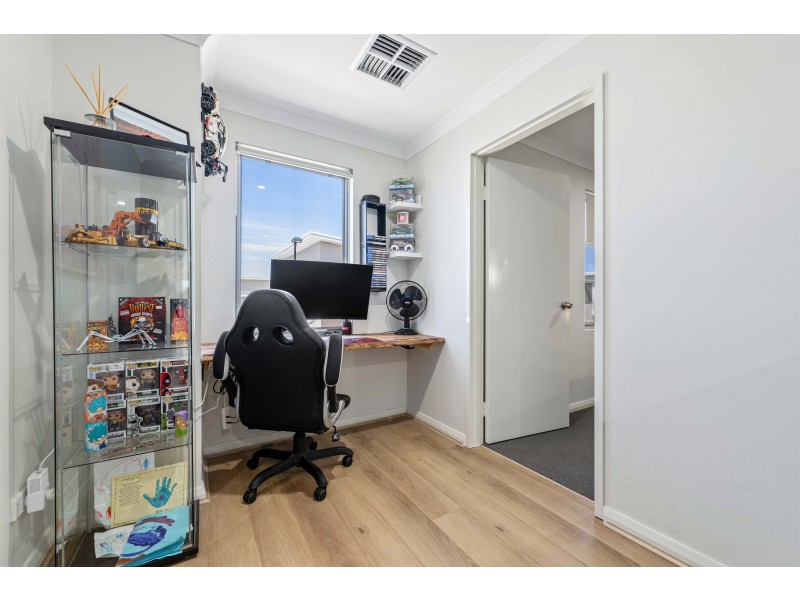 14 Rouen Street, Madeley WA 6065