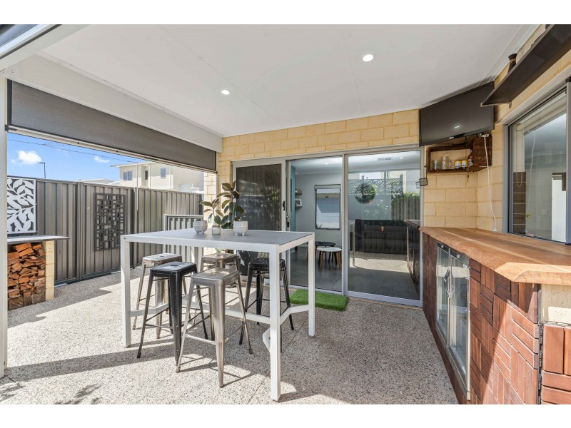 14 Rouen Street, Madeley WA 6065