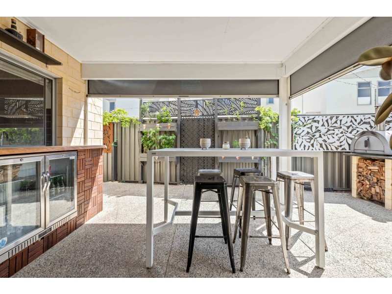 14 Rouen Street, Madeley WA 6065