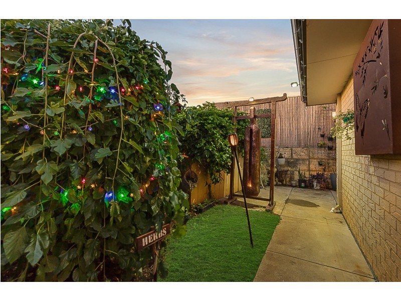 12 Karda Way, Bertram WA 6167