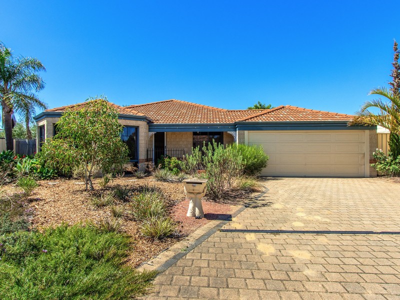 7 Jardine Pass, Bertram WA 6167