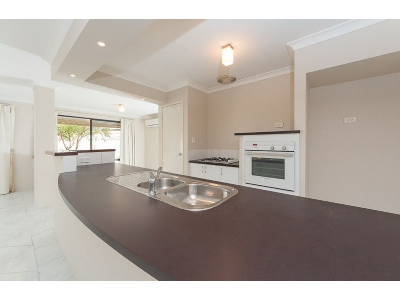 9 Bellbird Court, Greenfields WA 6210