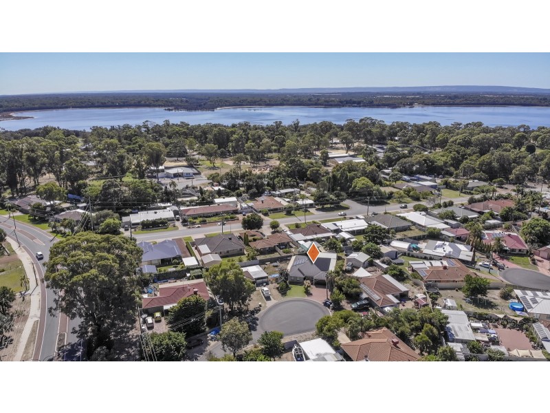 9 Bellbird Court, Greenfields WA 6210