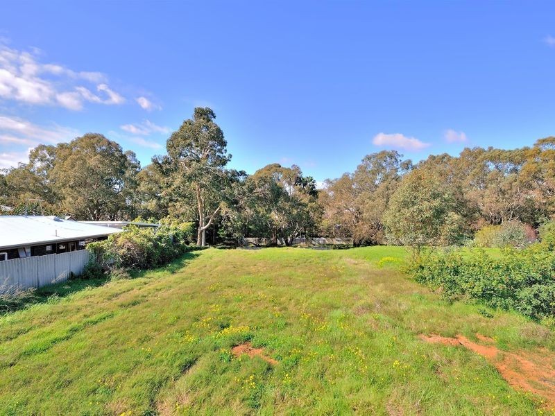 18 Frederic Street, Midland WA 6056