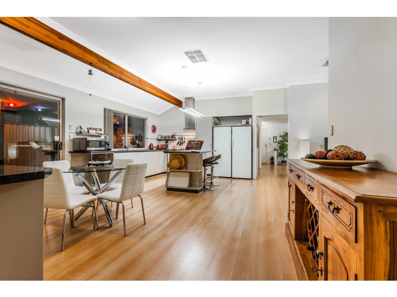 42 Wanstead Vista, Bertram WA 6167