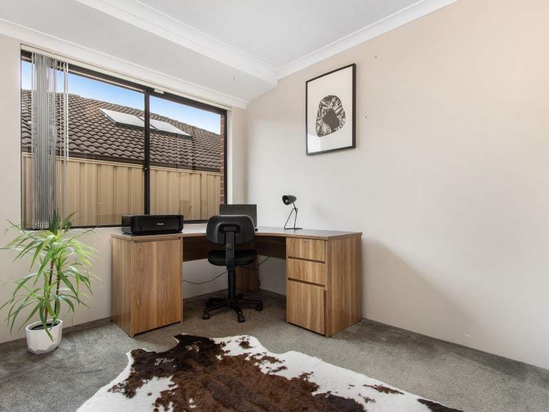 52 Cheltenham Loop, Bertram WA 6167