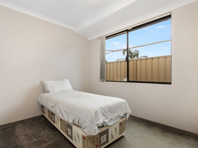 52 Cheltenham Loop, Bertram WA 6167