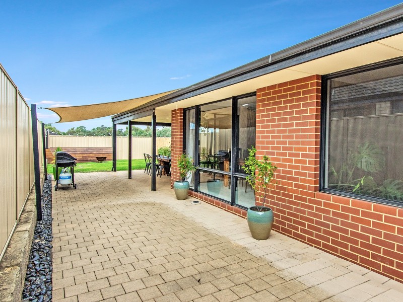 52 Cheltenham Loop, Bertram WA 6167