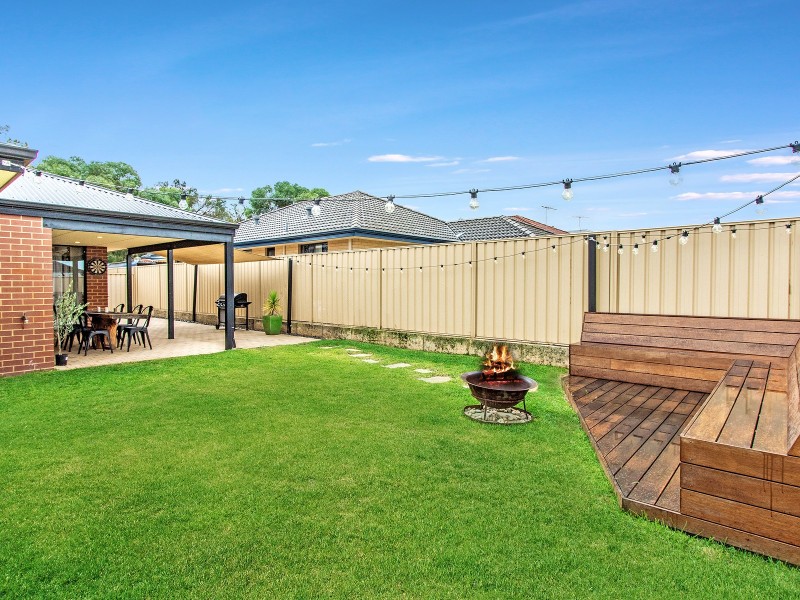 52 Cheltenham Loop, Bertram WA 6167
