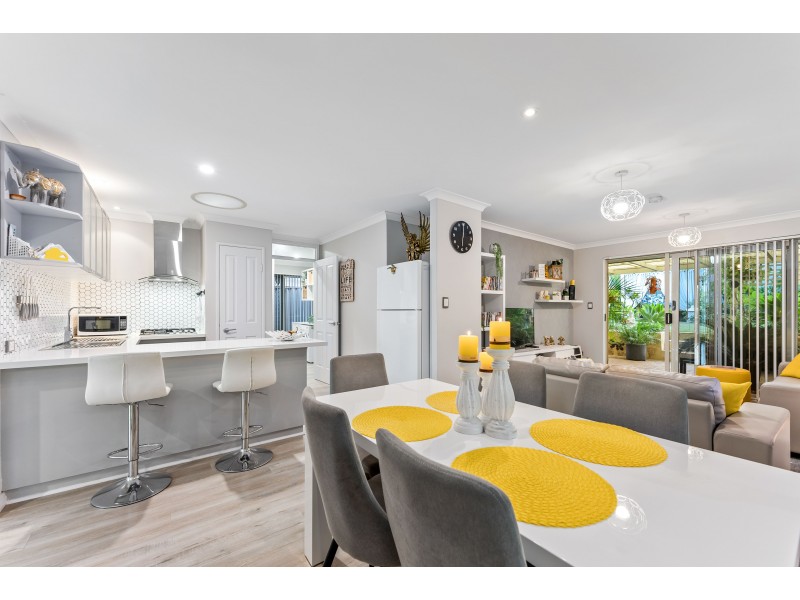 65 Renshaw Boulevard, Clarkson WA 6030