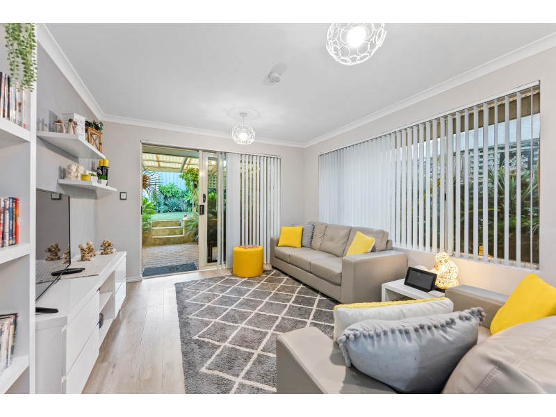 65 Renshaw Boulevard, Clarkson WA 6030