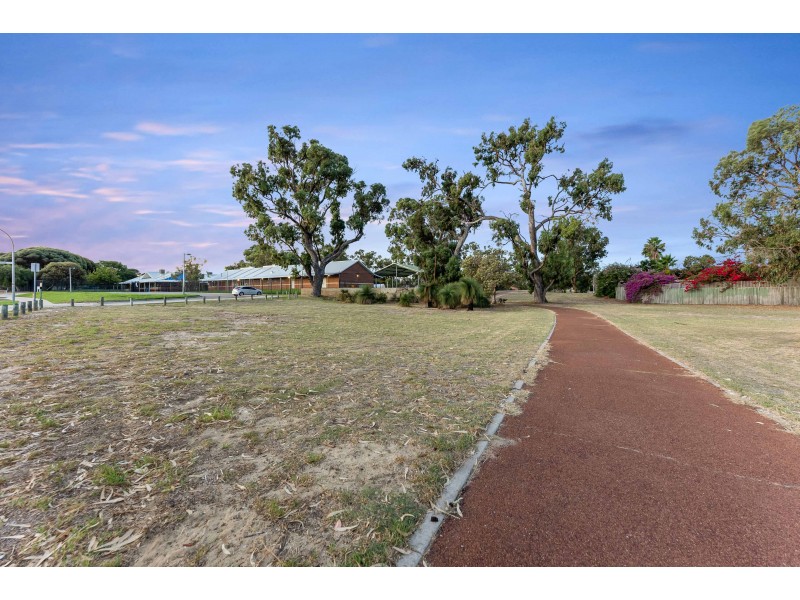 65 Renshaw Boulevard, Clarkson WA 6030